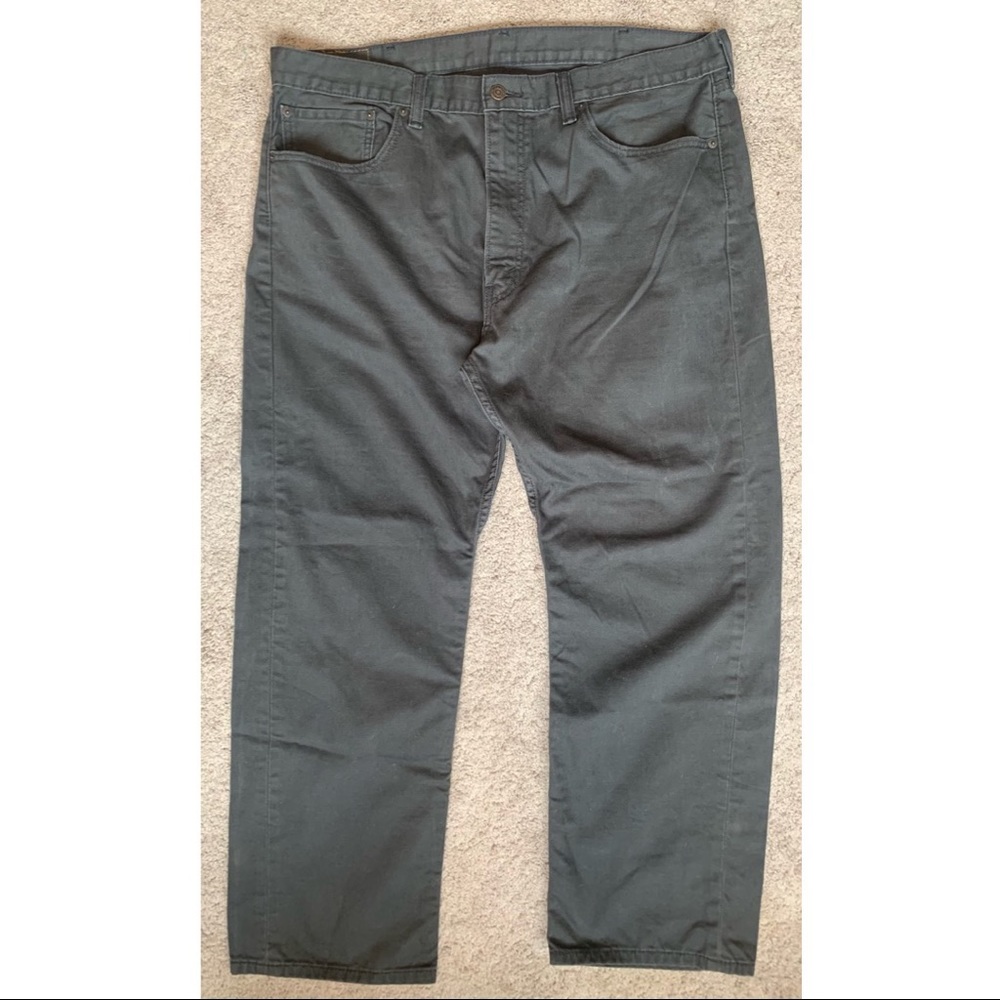 Levi’s black slim straight jeans W40 L29